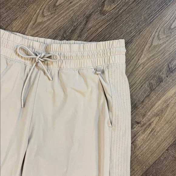Athleta Avenue Wide Leg Crop Pant Cream, Size 12 Abalone - Picture 3 of 7